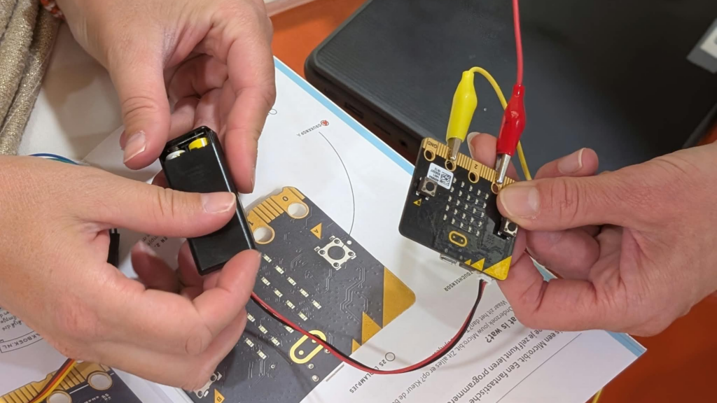 Home_Microbit